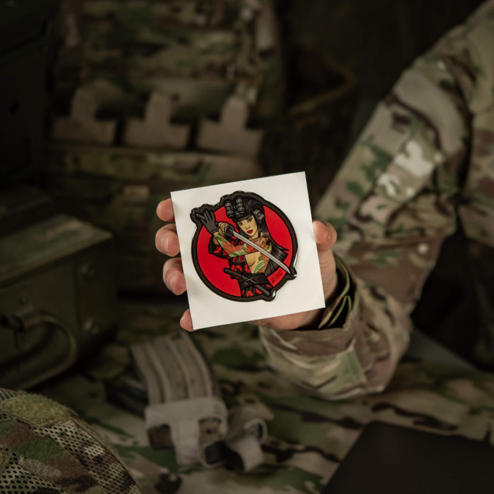 M-Tac наклейка об'ємна Tactical girl №3 Череп на плечі