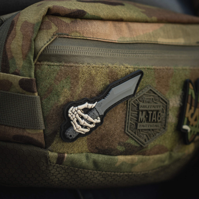 M-Tac нашивка Skeleton Knife PVC Grey