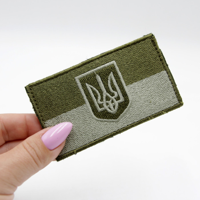 Прапор України з гербом олива 4 на 6 см