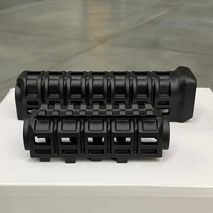 Цівка Tactical Black на АК (DLG-136) M-LOK HANDGUARD Z3.5.23.035